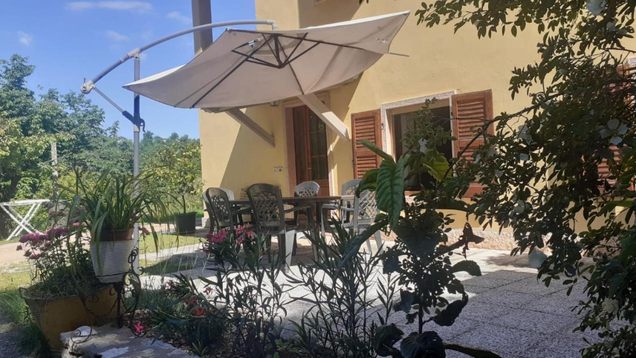 Ca' La Volpe Villa Torri Del Benaco Bagian luar foto